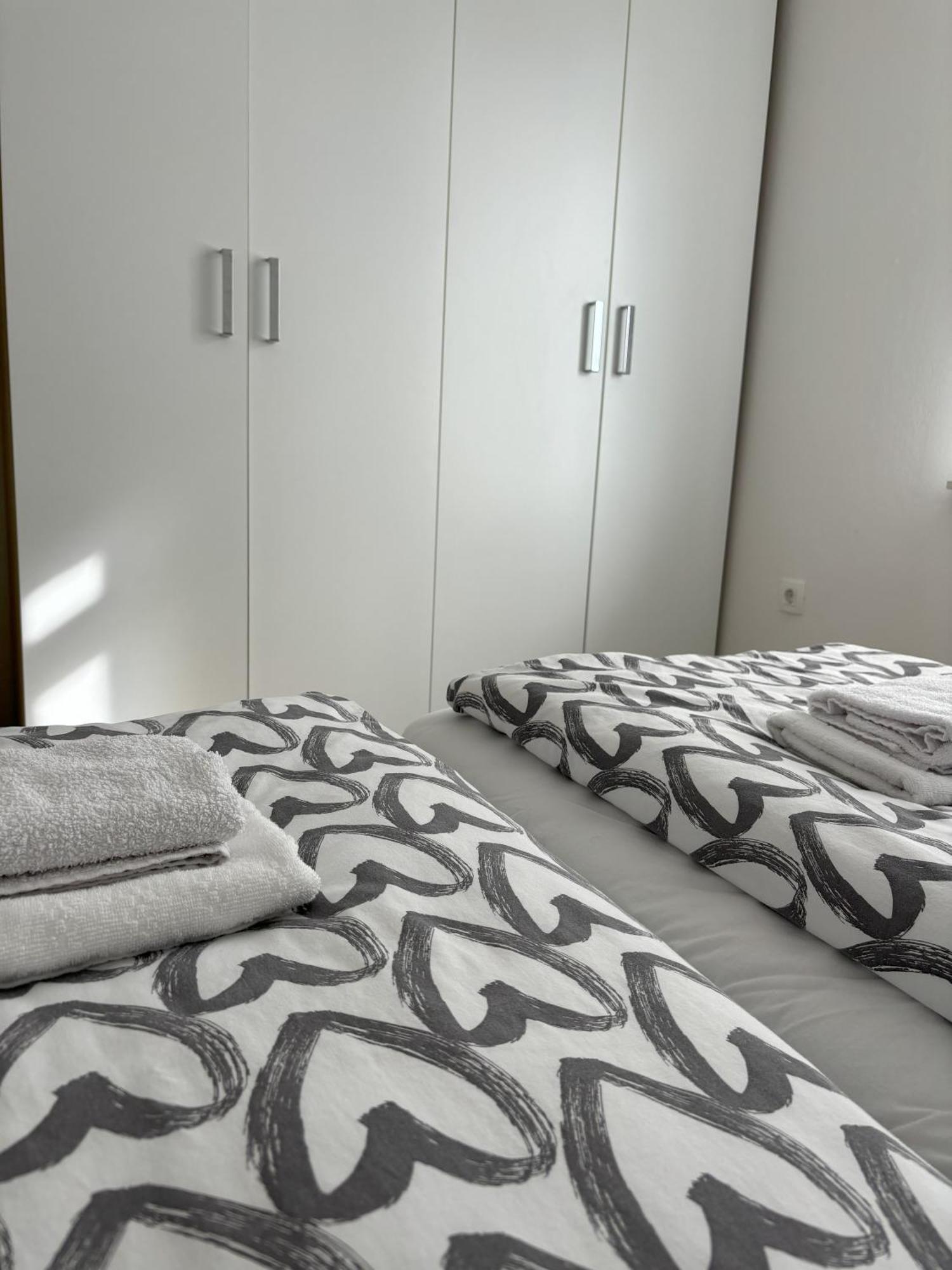 Apartments Heart Любляна Екстериор снимка